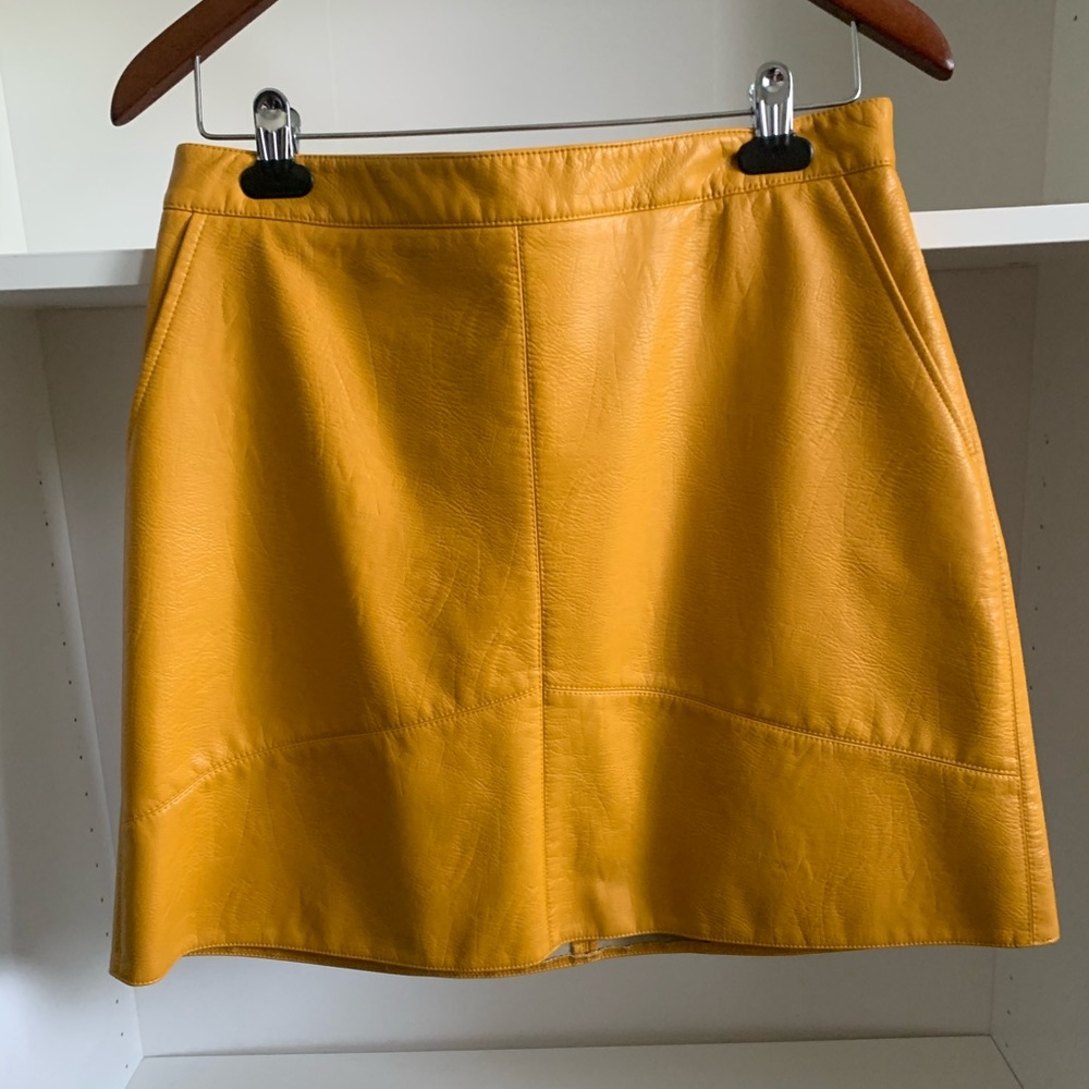 Zara yellow a line skirt